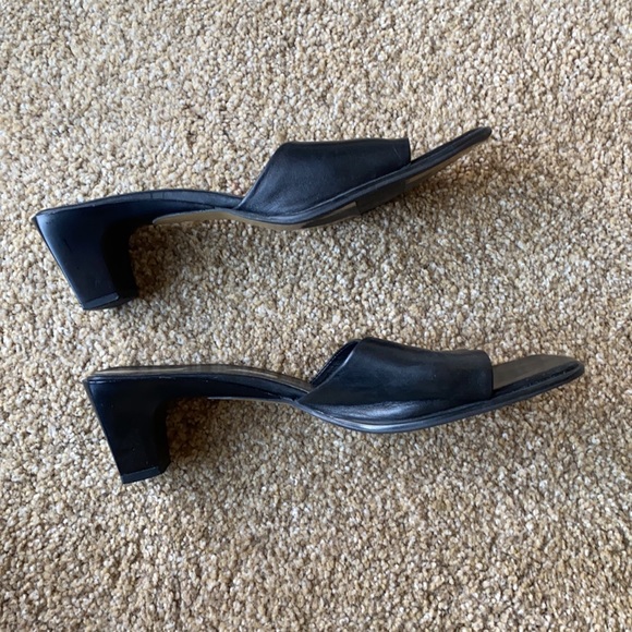 Women’s Easy Spirit Black Open Toe Heel Slide Sandals Size 9.5 - Picture 9 of 11